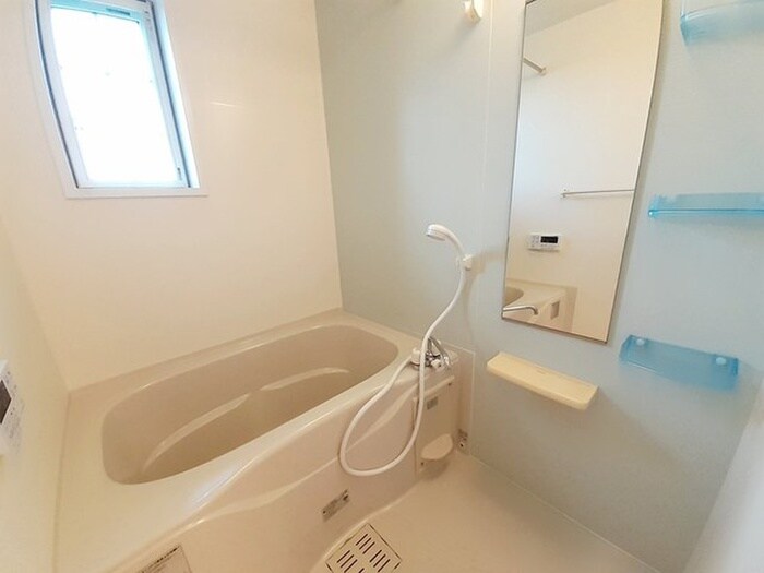 物件内観写真10　(バス／シャワールーム等)