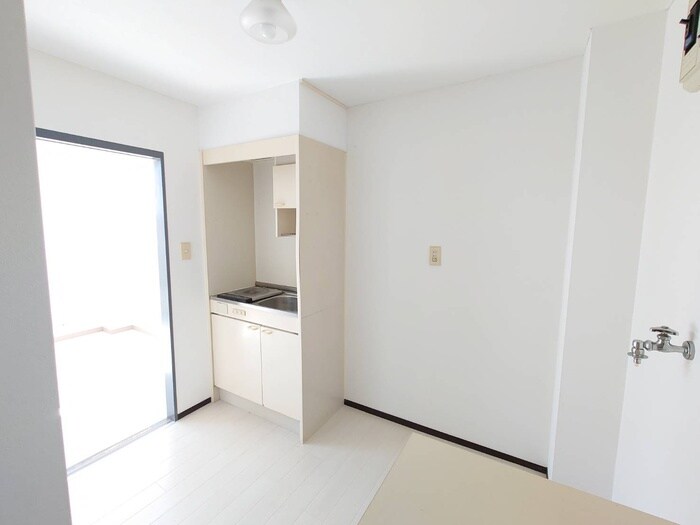 物件内観写真10　(居室)