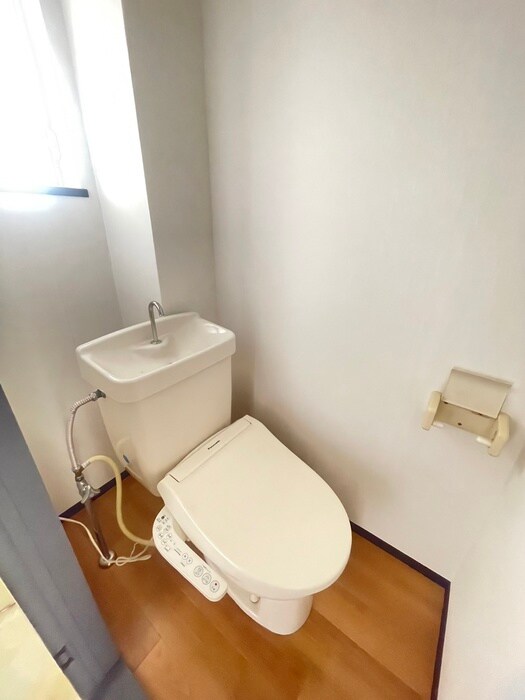 物件内観写真12　(トイレ)