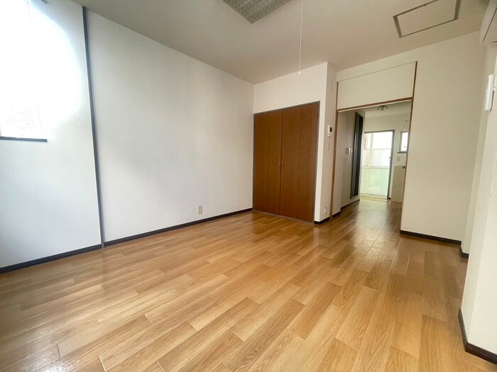 物件内観写真14　(居室)