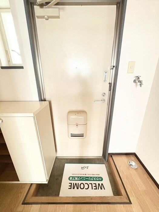 物件内観写真20　(玄関)