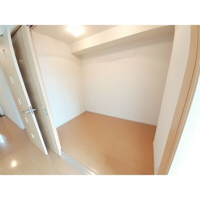 物件内観写真6　(居室)