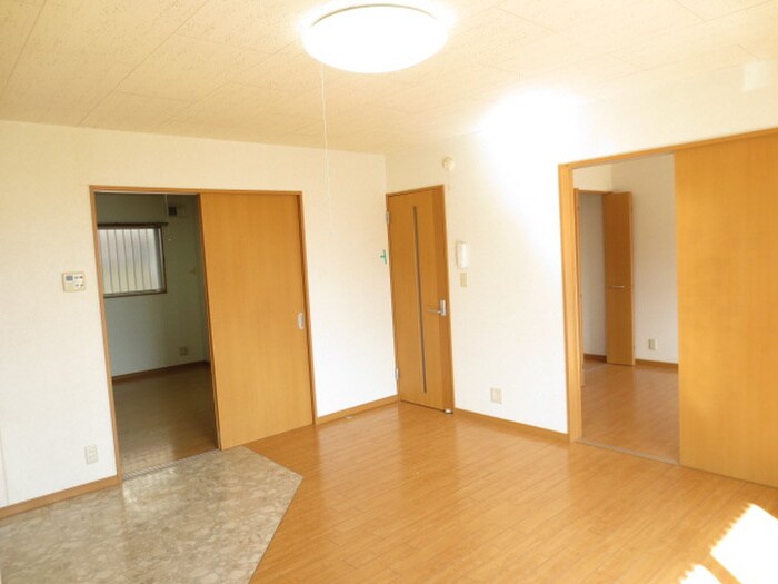 物件内観写真7　(居室)