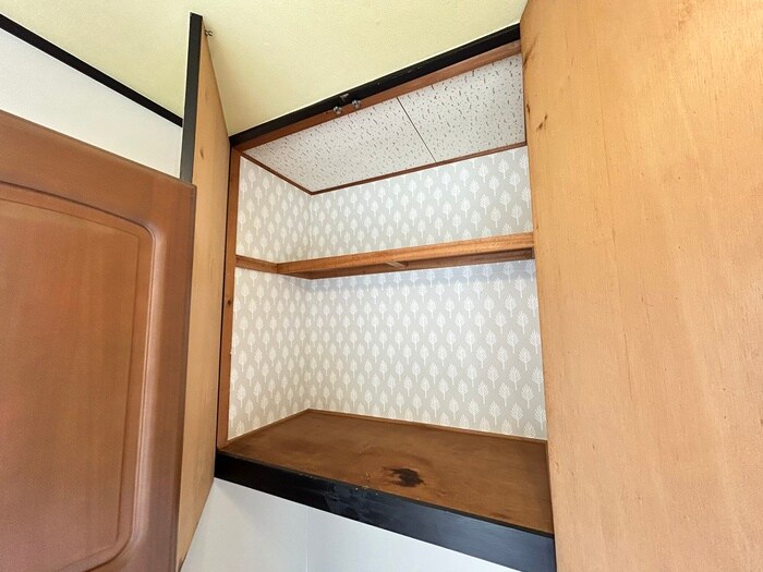 物件内観写真9　(収納)