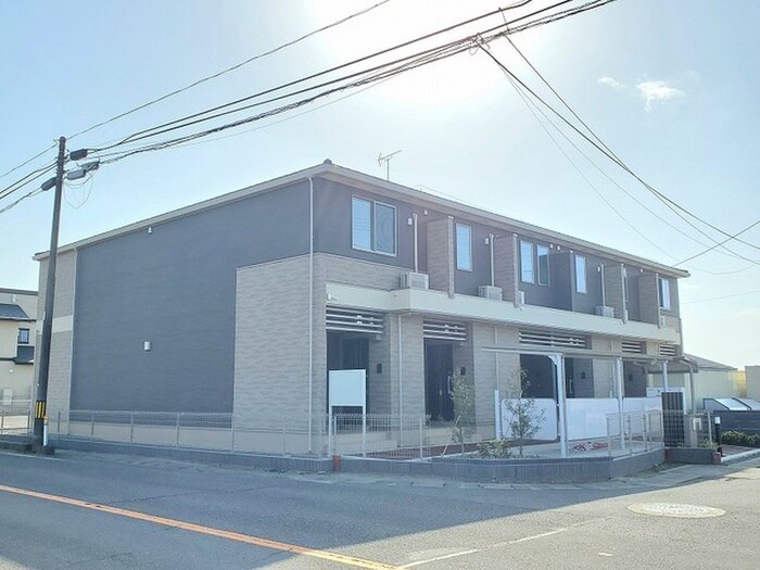 物件外観写真1　(外観写真)