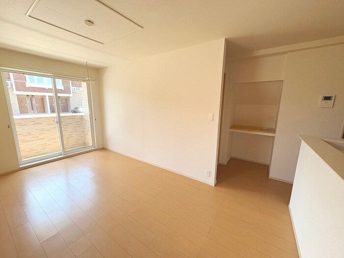 物件内観写真9　(居室)