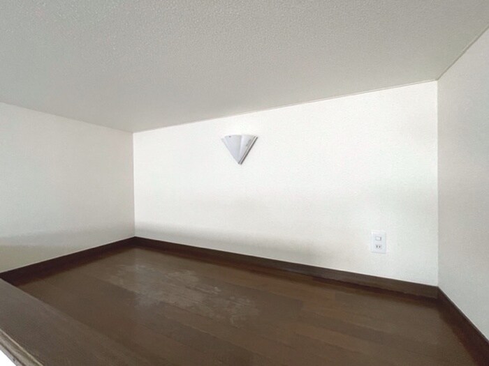 物件内観写真16　(ロフト)