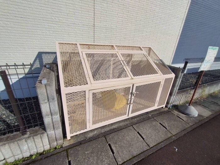 物件外観写真3　(その他)