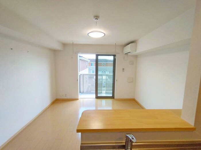 物件内観写真17　(居室)