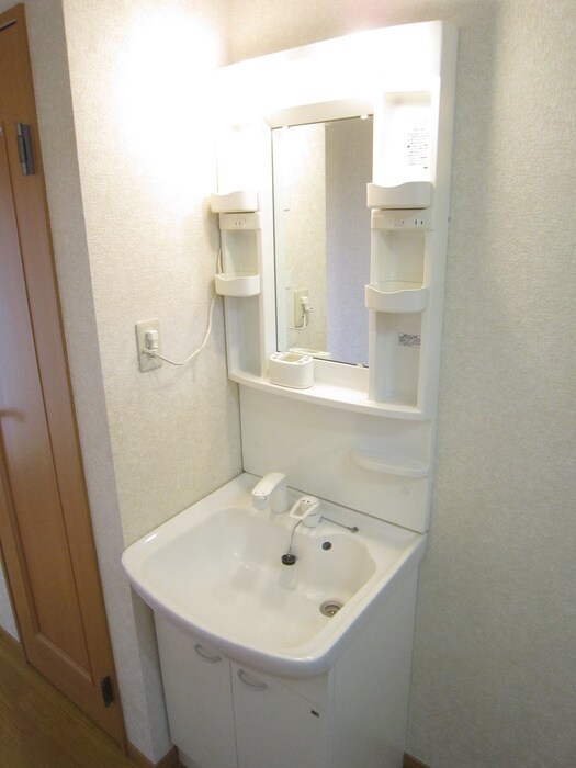 物件内観写真9　(収納)