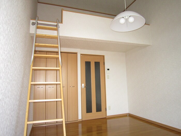 物件内観写真11　(居室)