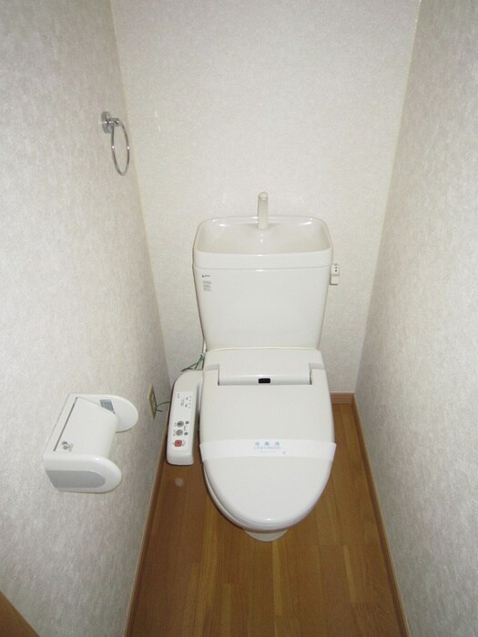 物件内観写真12　(トイレ)