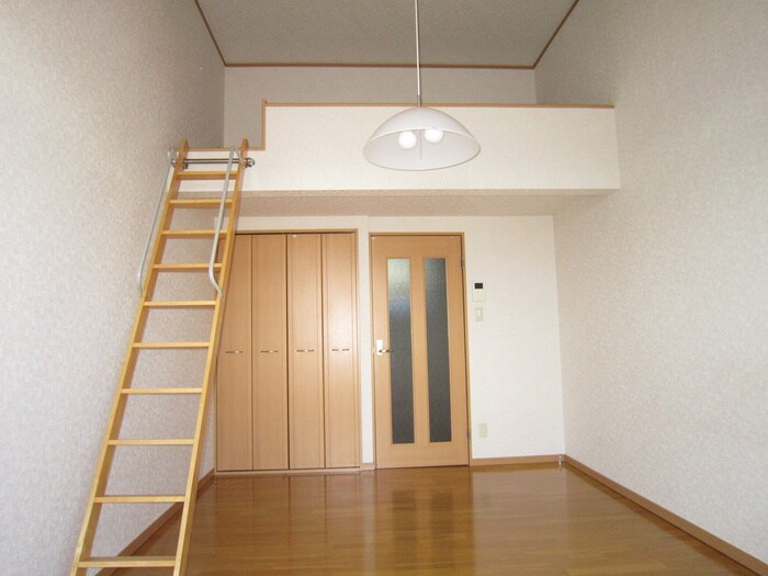 物件内観写真13　(居室)