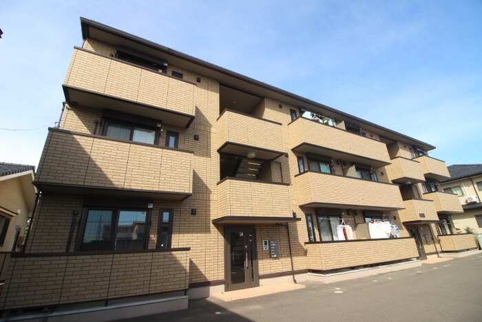 物件外観写真5　(外観写真)