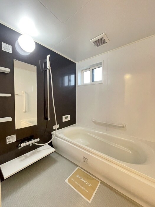 物件内観写真10　(バス／シャワールーム等)