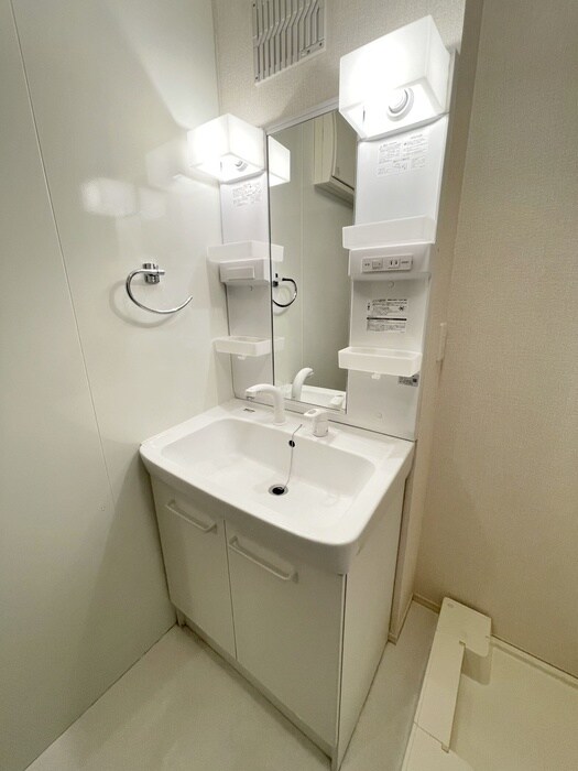 物件内観写真11　(洗面)