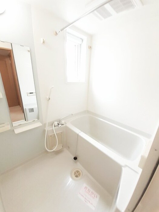 物件内観写真6　(バス／シャワールーム等)