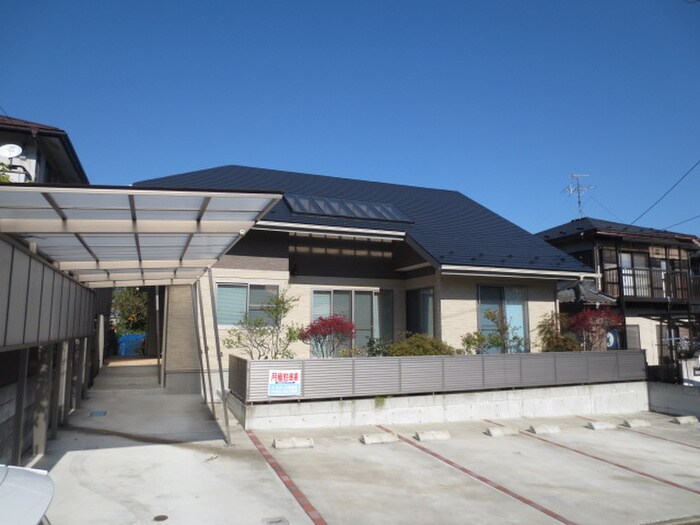 物件外観写真1　(外観写真)