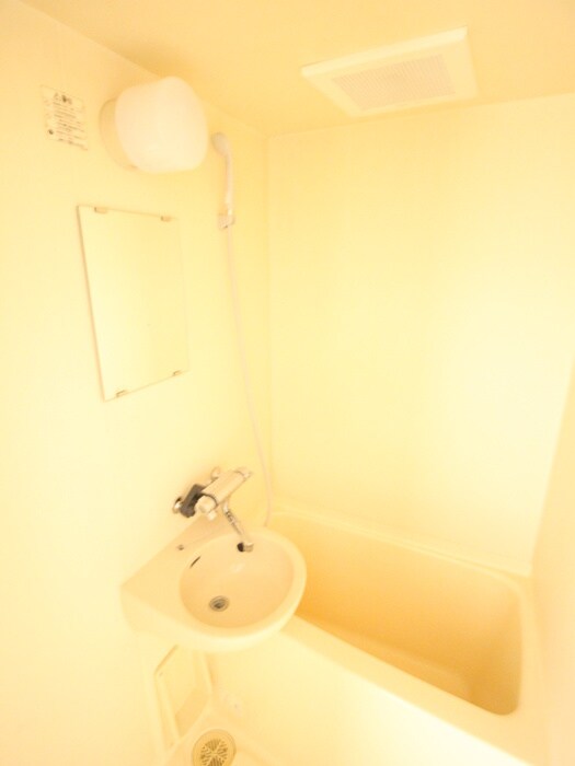 物件内観写真12　(バス／シャワールーム等)