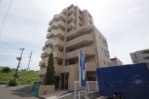 コ－ジ－コ－ト新田外観写真