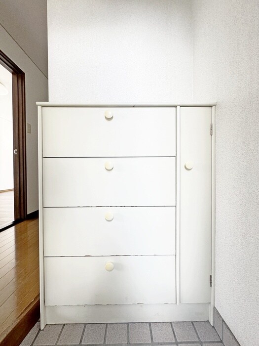 物件内観写真13　(靴箱)
