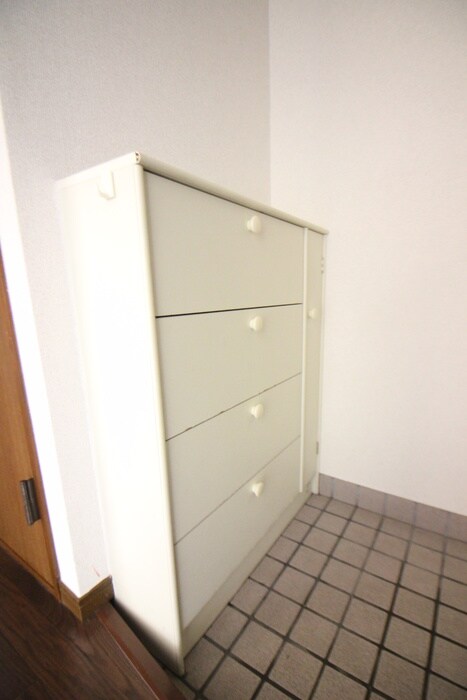 物件内観写真15　(靴箱)