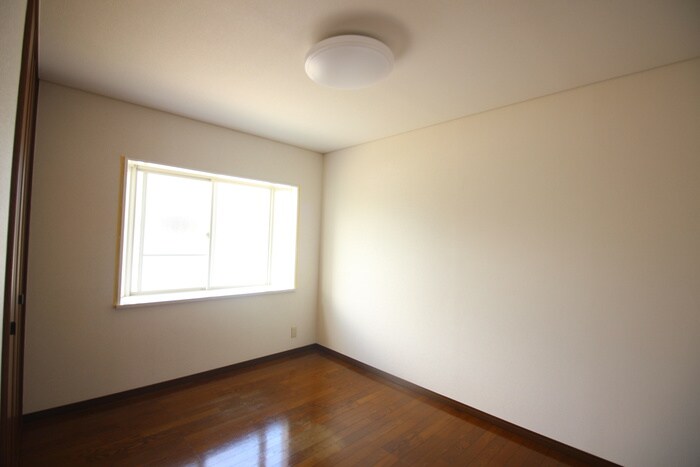 物件内観写真19　(居室)