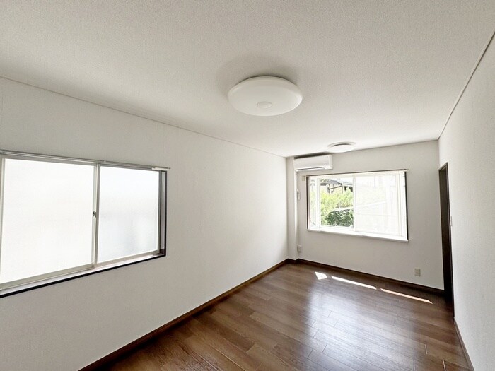 物件内観写真21　(居室)