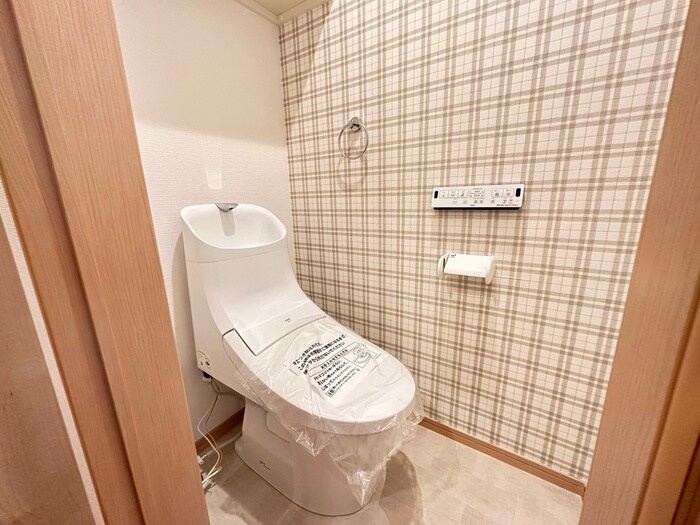 物件内観写真13　(トイレ)