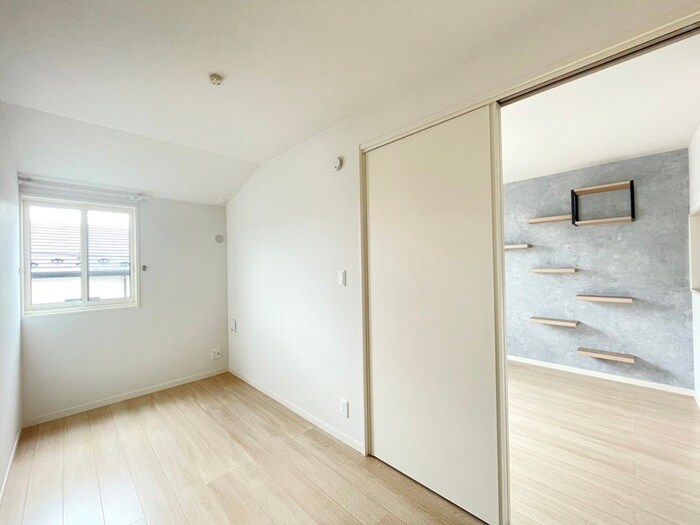 物件内観写真8　(居室)