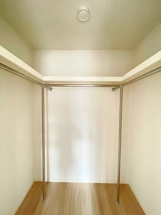 物件内観写真10　(収納)