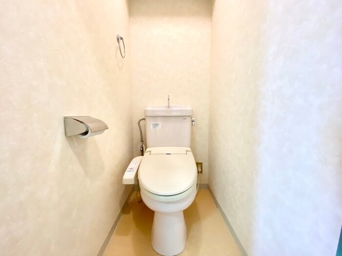 物件内観写真12　(トイレ)