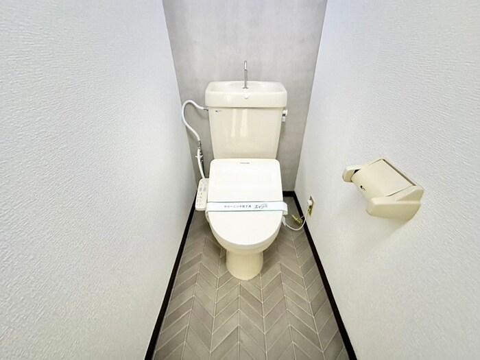 物件内観写真13　(トイレ)