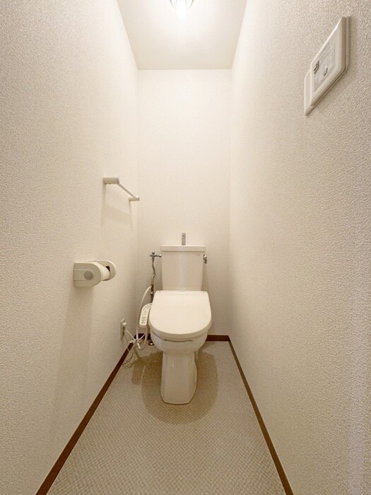 物件内観写真10　(トイレ)