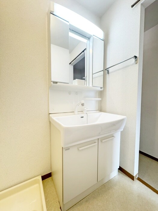 物件内観写真11　(洗面)