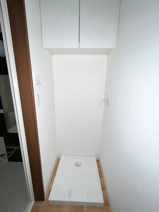 物件内観写真19　(洗濯機置場)