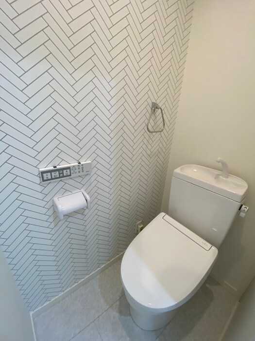 物件内観写真13　(トイレ)