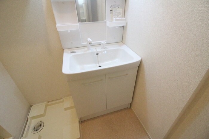 物件内観写真13　(洗面)