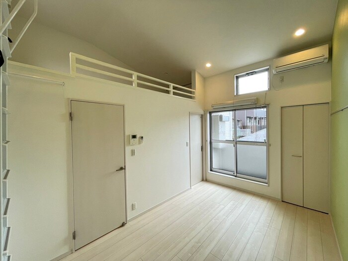 物件内観写真7　(居室)