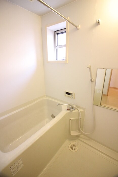 物件内観写真12　(バス／シャワールーム等)