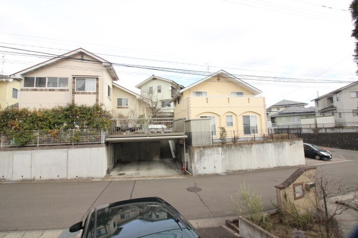 物件内観写真22　(室内からの展望)