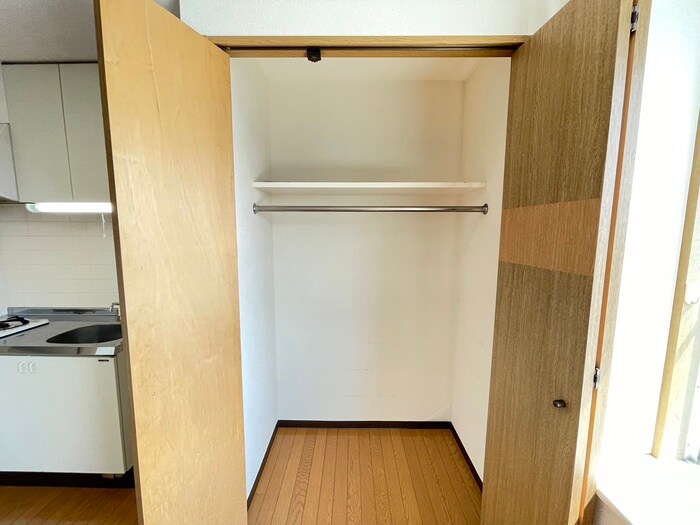 物件内観写真11　(収納)