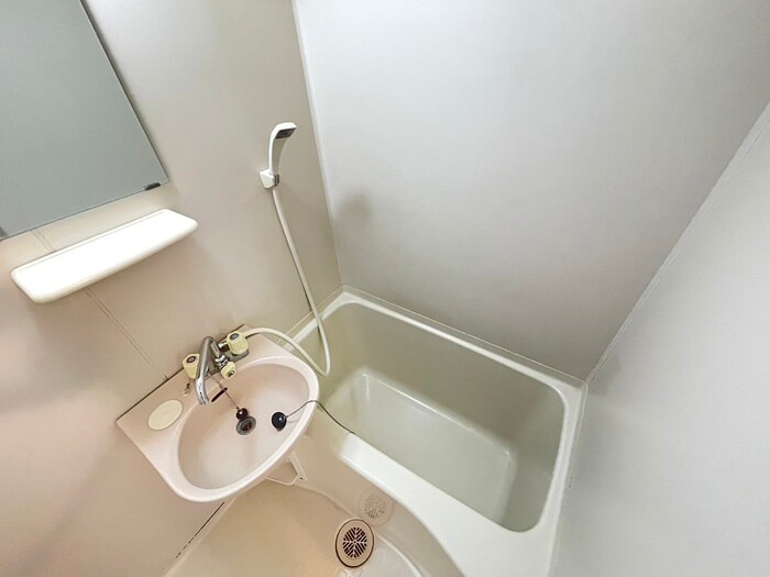 物件内観写真12　(バス／シャワールーム等)
