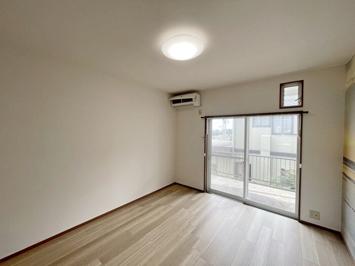 物件内観写真17　(居室)