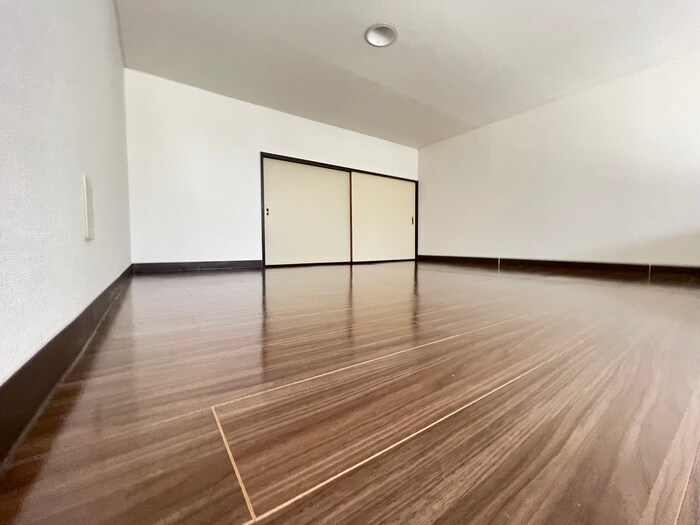 物件内観写真11　(ロフト)