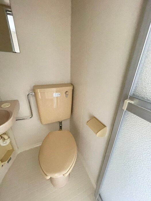 物件内観写真11　(トイレ)