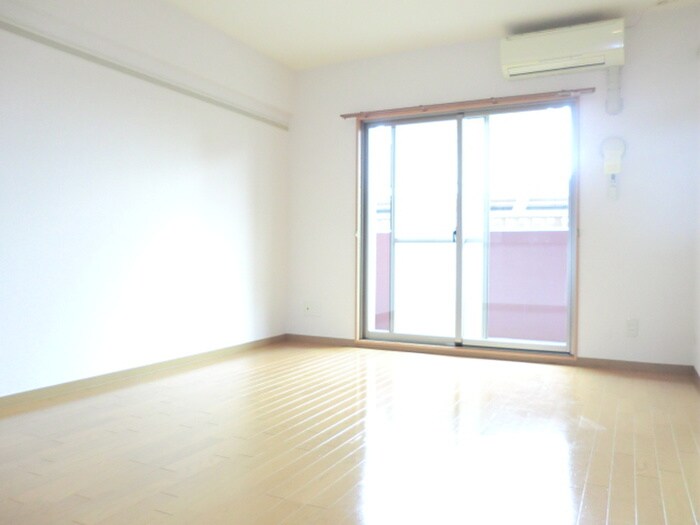 物件内観写真14　(居室)