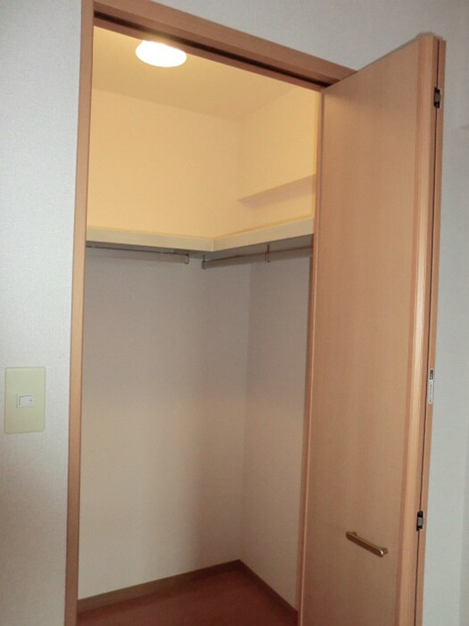 物件内観写真20　(収納)