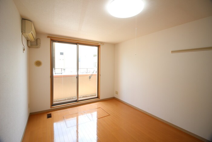 物件内観写真18　(居室)