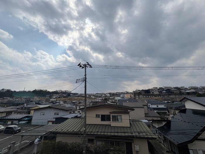 物件内観写真20　(室内からの展望)